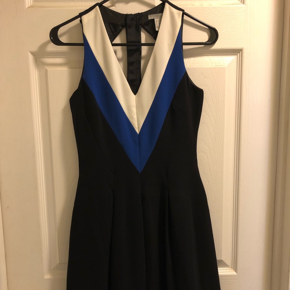 Pleated sleeveless dress